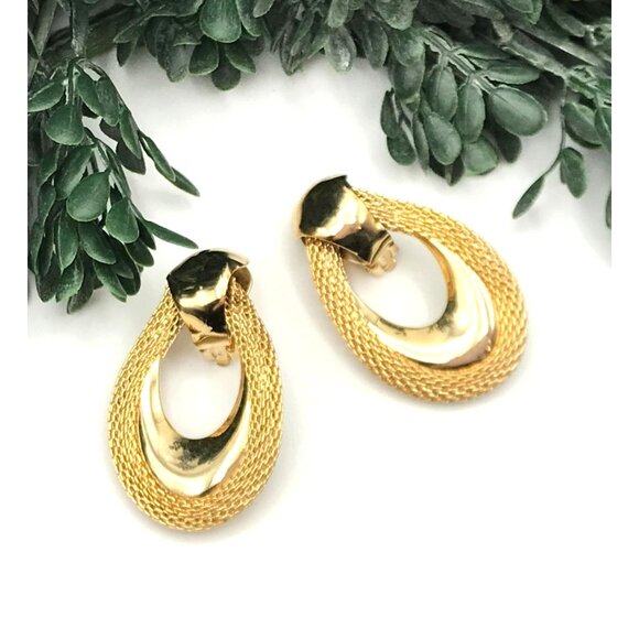 Vintage Gold-Tone textured double hoop Clip-On Earrings - Picture 1 of 5